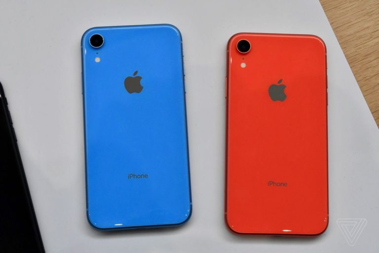 Apple Resmi Jual Casing iPhone XR di Toko Online