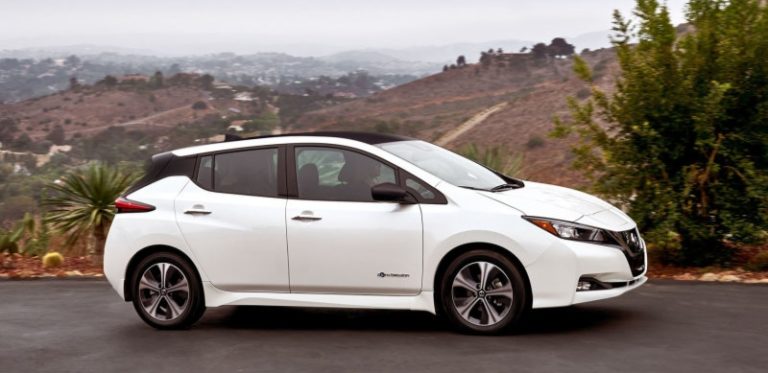 Carlos Ghosn Dibui, Nissan Tunda Luncurkan Mobil Baru