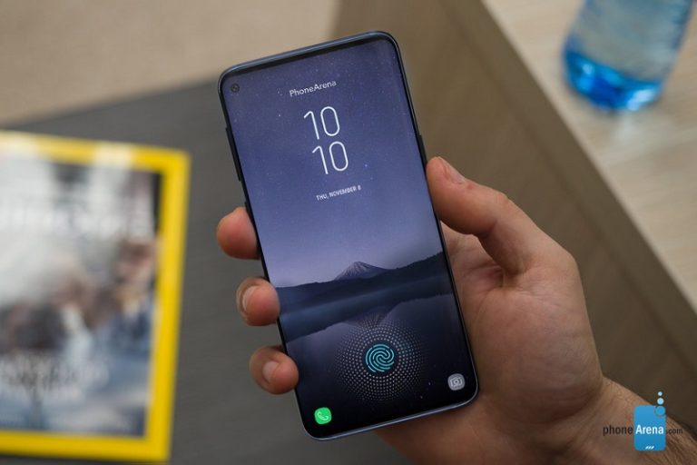 Desain Samsung Galaxy S10