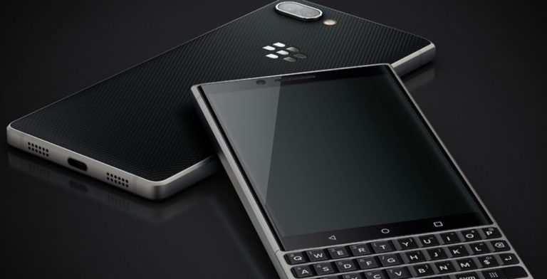 BlackBerry Ogah Bikin Smartphone Layar Lipat