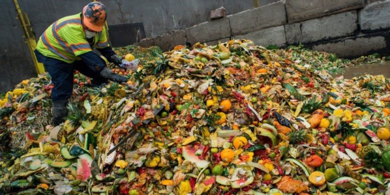 Tempat Sampah Pintar
