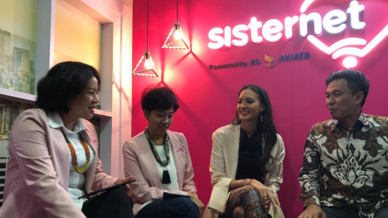 Kominfo & XL Buka “Rumah Singgah” untuk Perempuan Belajar Digital