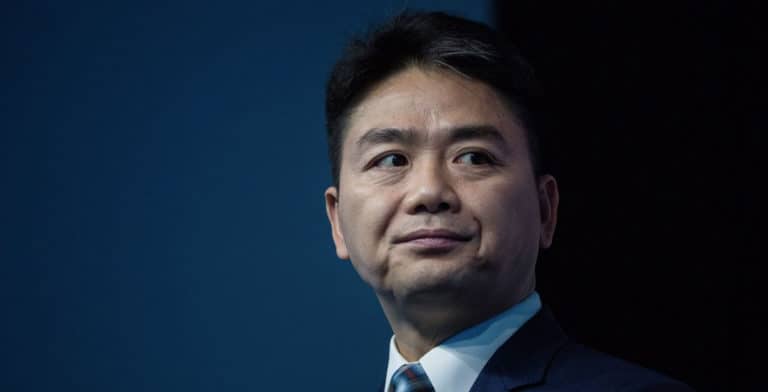 Mahasiswi Korban Perkosaan Gugat Bos JD.com