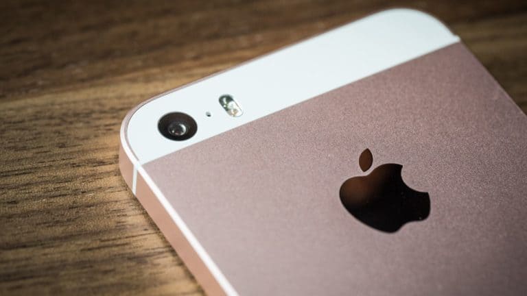 iPhone SE