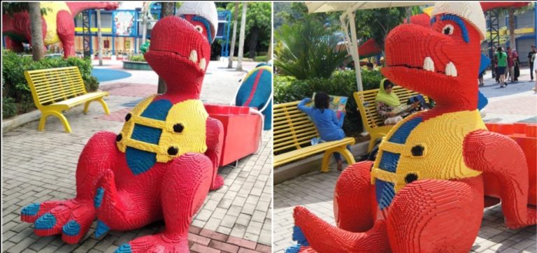 Bikin Canggung, Pose Dinosaurus di Legoland Malaysia Viral