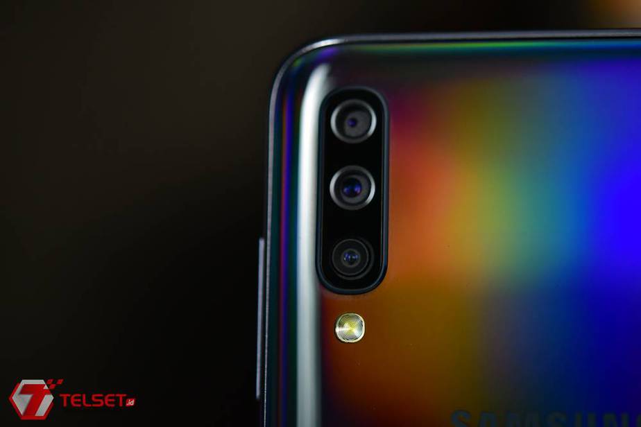 Review Samsung Galaxy A70: Bongsor dan Bertenaga