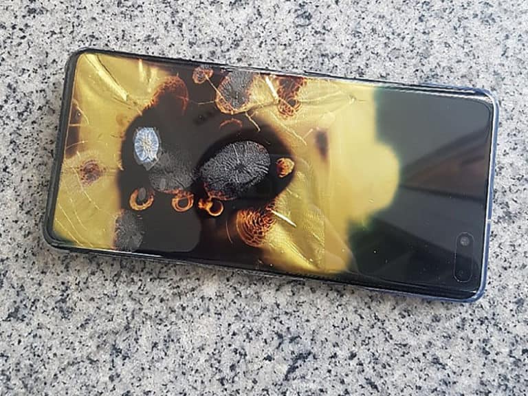 Galaxy S10 5G Terbakar, Samsung Ogah Ganti Rugi