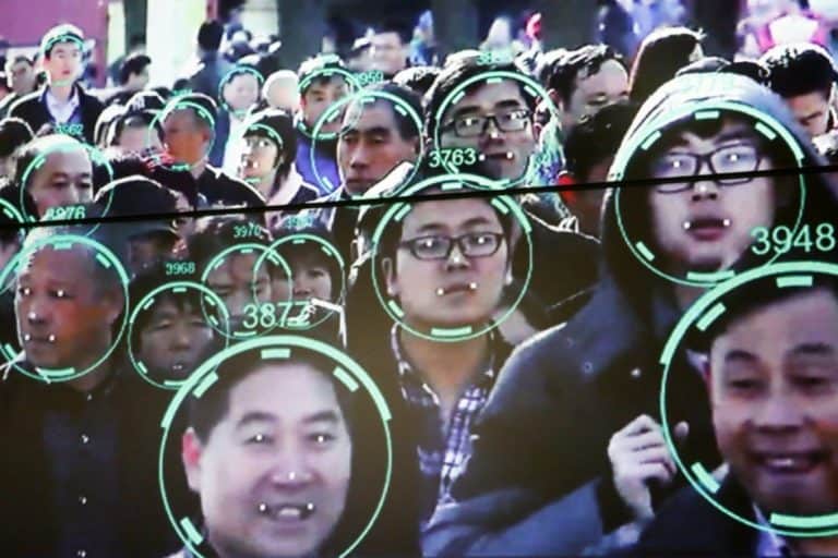 Warga China Setor Foto Wajah demi Panci untuk Proyek AI