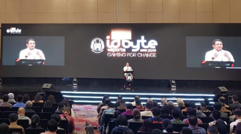 Menkominfo Dukung Anak Muda Bisa Bikin Game Sendiri