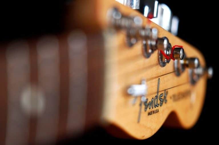 Fender dan Apple Music