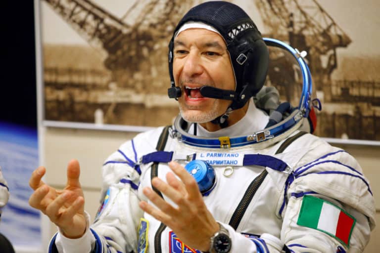 Astronot Italia Nonton Piala Dunia Rugby dari Luar Angkasa