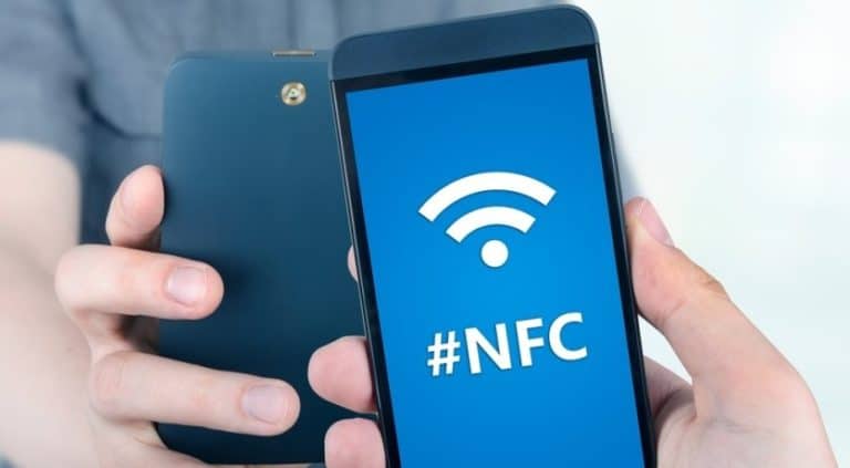Ponsel NFC