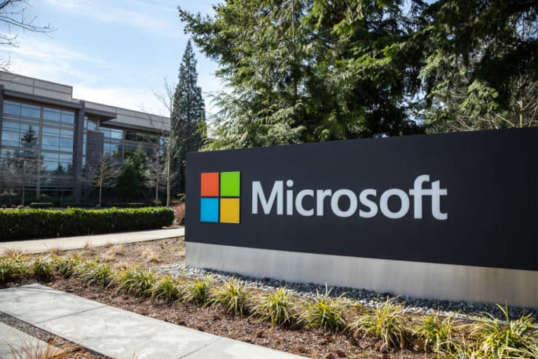 Karyawan Microsoft WFH