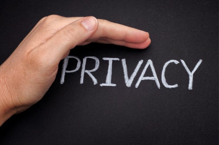 menjaga privasi data