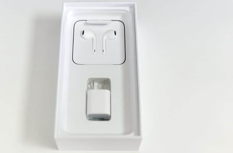 Charger Apple