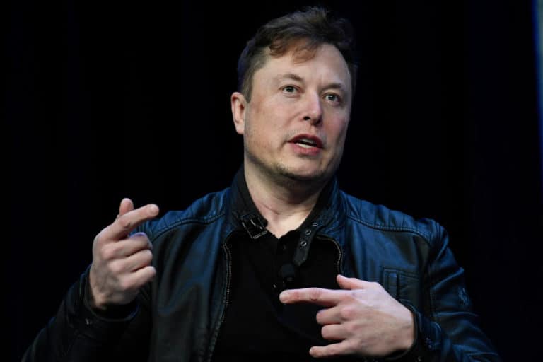 Elon Musk Corona