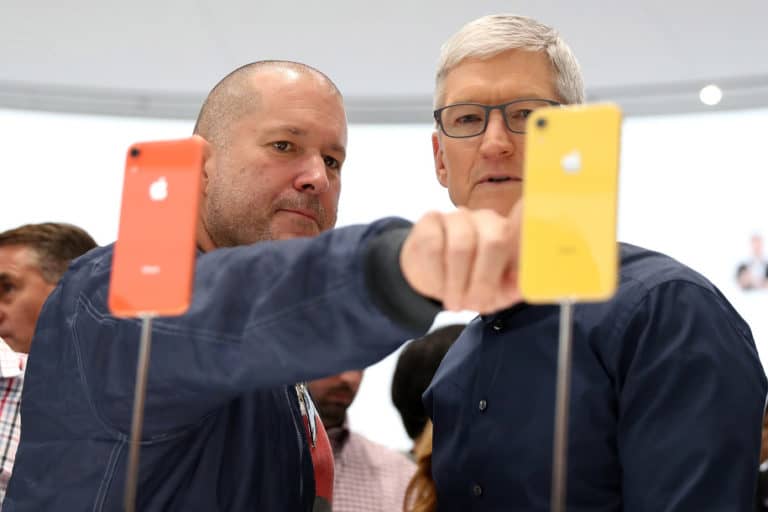 Membersihkan iPhone