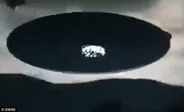 Penampakan UFO