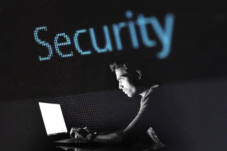 hoaks corona berisi malware