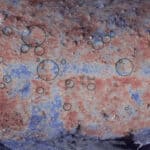 Asteroid Ryugu warna merah dan biru