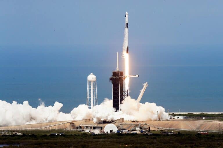 Dragon SpaceX NASA