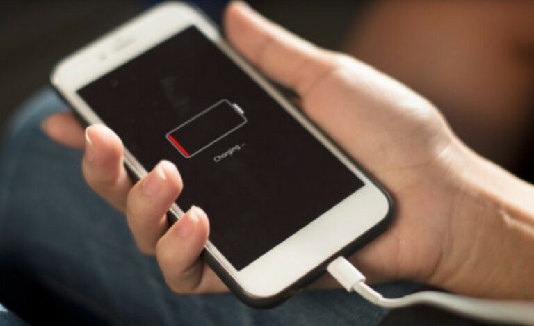 Korban “Batterygate” iPhone Bisa Ajukan Klaim Rp 365 Ribu