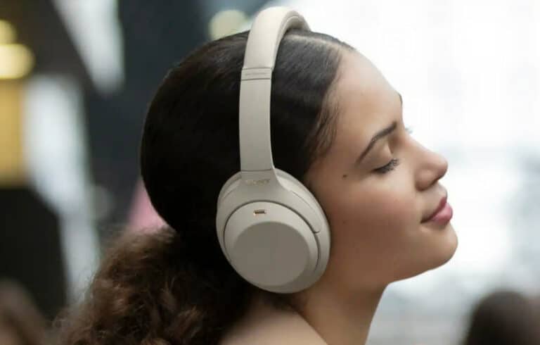 Sony WH-1000XM4