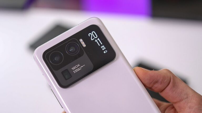 10 Smartphone dengan Kamera “Optical Zoom” Terbaik 2022