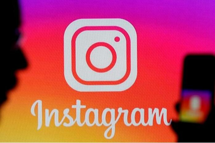 Cara memberikan love like IG Story Instagram Stories