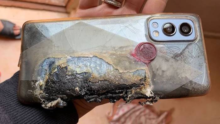 HP OnePlus Nord 2 meledak terbakar
