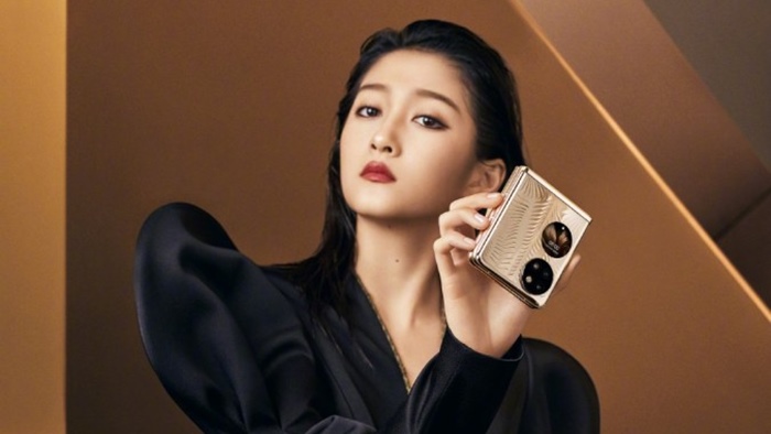 Cantiknya Huawei P50 Pocket Berwarna Emas, Pas untuk Fashionista