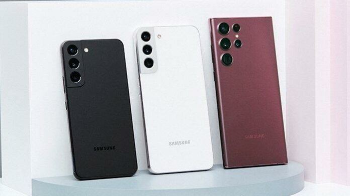 Review Fast charging Baterai Samsung Galaxy S22+