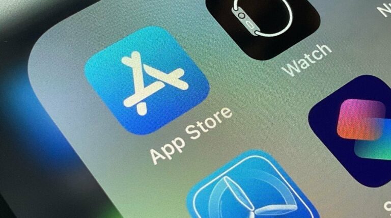 Apple Fanboy Rusia Tak Bisa Transaksi di App Store, Diblokir?