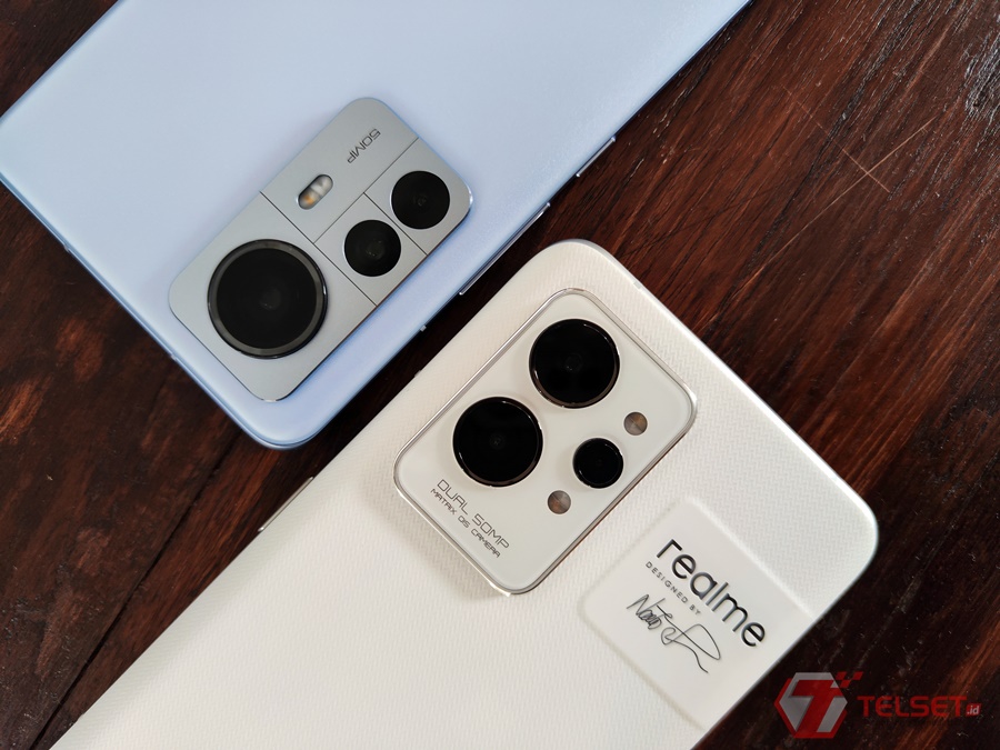Perbandingan Realme GT 2 Pro vs Xiaomi 12 Pro