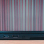 ASUS ExpertBook B3 Flip gbr12 port