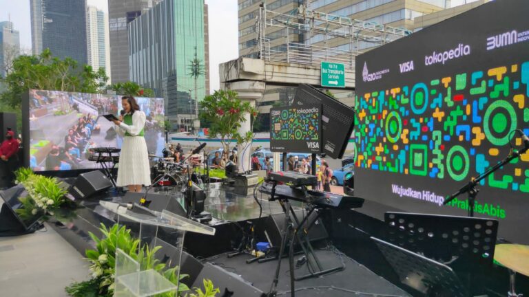 Tokopedia Card