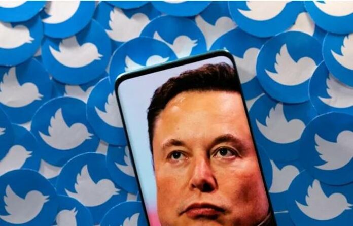 Elon Musk Akuisisi Twitter