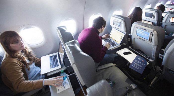 Wifi Internet di Pesawat