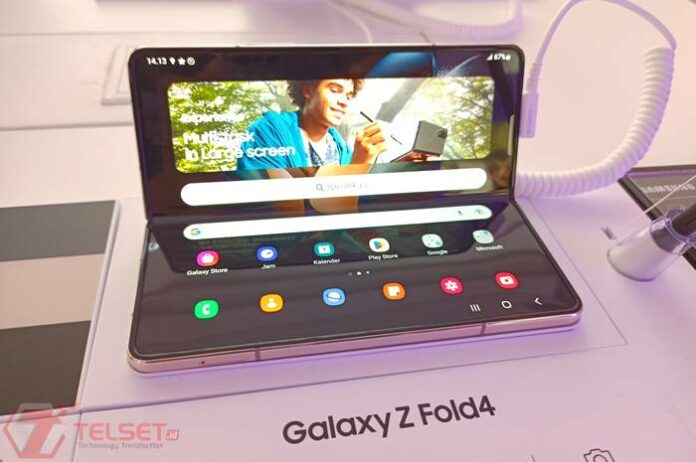 Samsung Galaxy Z Fold4