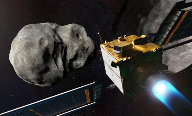 DART NASA Tabrak Asteroid