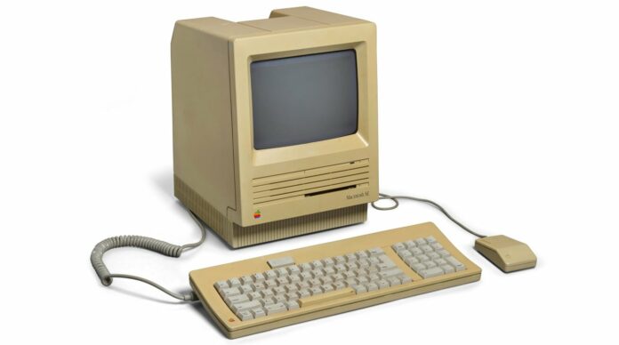 Macintosh SE Steve Jobs