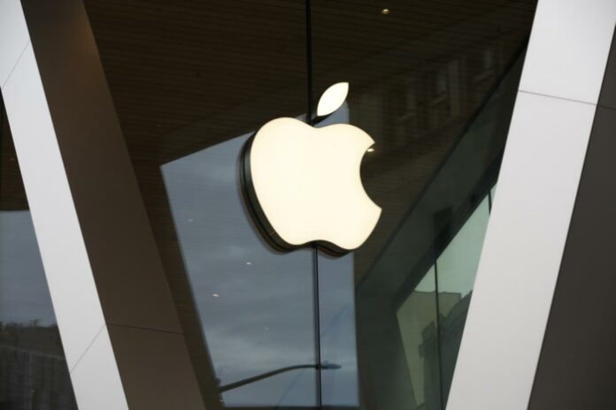 Apple Memindahkan Lokasi iPhone