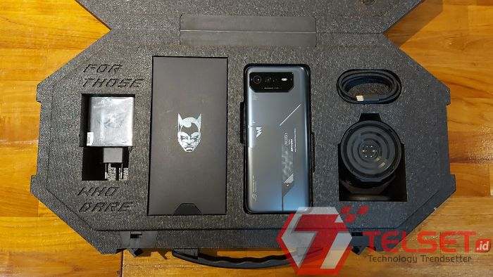 Hands On Asus ROG Phone 6 Batman Edition: Gaming dengan Tema Dark