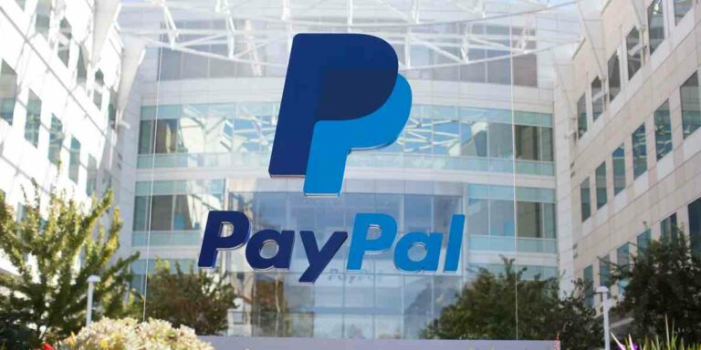 PayPal PHK Karyawan