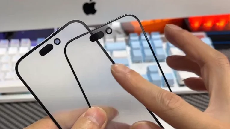 iPhone 15 Pro Max Bezel Layar Tertipis