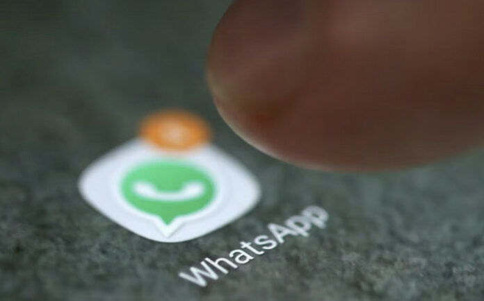 WhatsApp Keep in Chat
