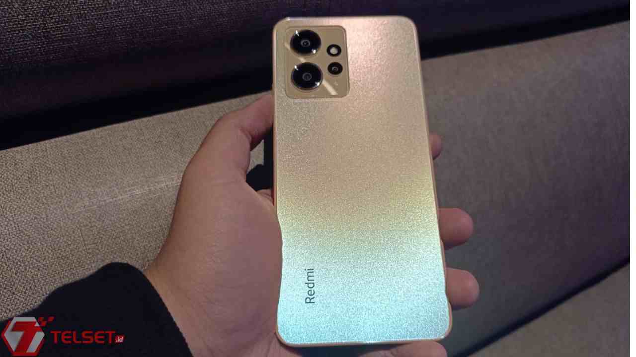 Hands-on Redmi Note 12 Sunrise Gold