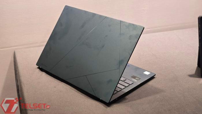 Spesifikasi Asus Zenbook 14 OLED (UX3405)