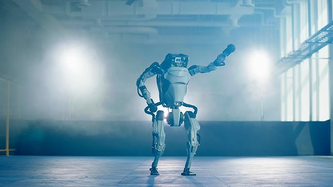 11 Tahun Robot Atlas
