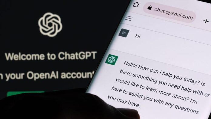 ChatGPT, fitur suara ChatGPT, cara menggunakan ChatGPT, aplikasi ChatGPT mobile, interaksi suara ChatGPT